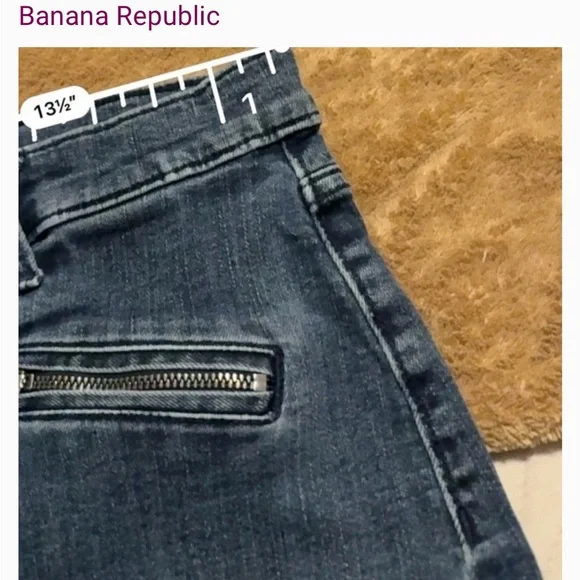 Banana Republic Dark Denim Skirt - Picture 4 of 6